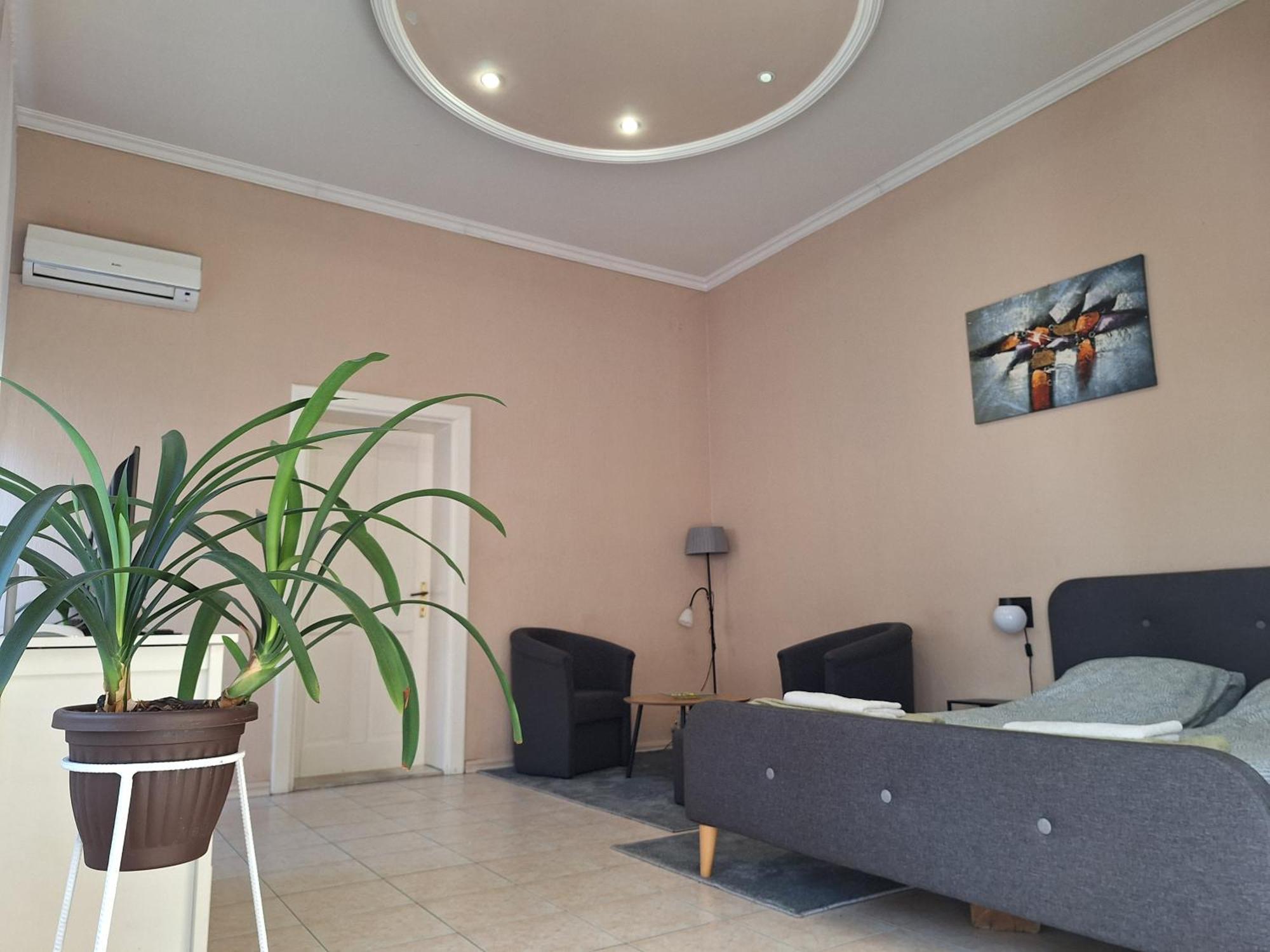 Mainstreet Apartman Subotica Zewnętrze zdjęcie